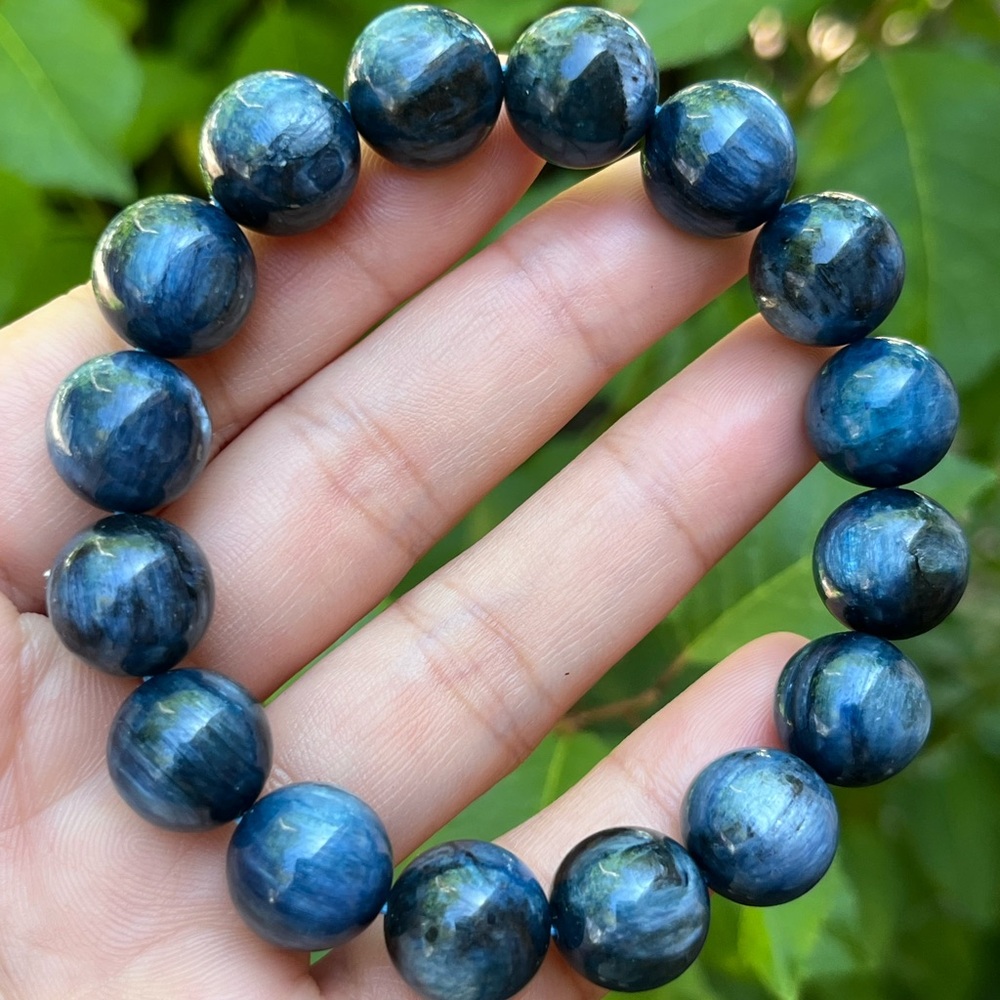 13mm‎ stretchable high quality dark blue Kyanite 0745